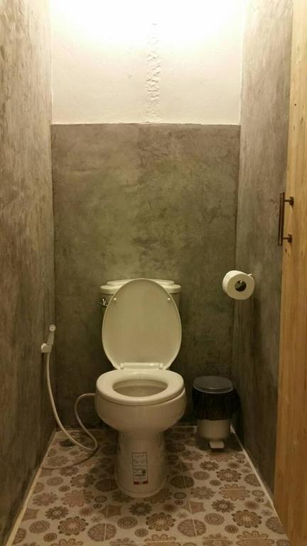 Green Home Hostel And Massage Bangkok Extérieur photo