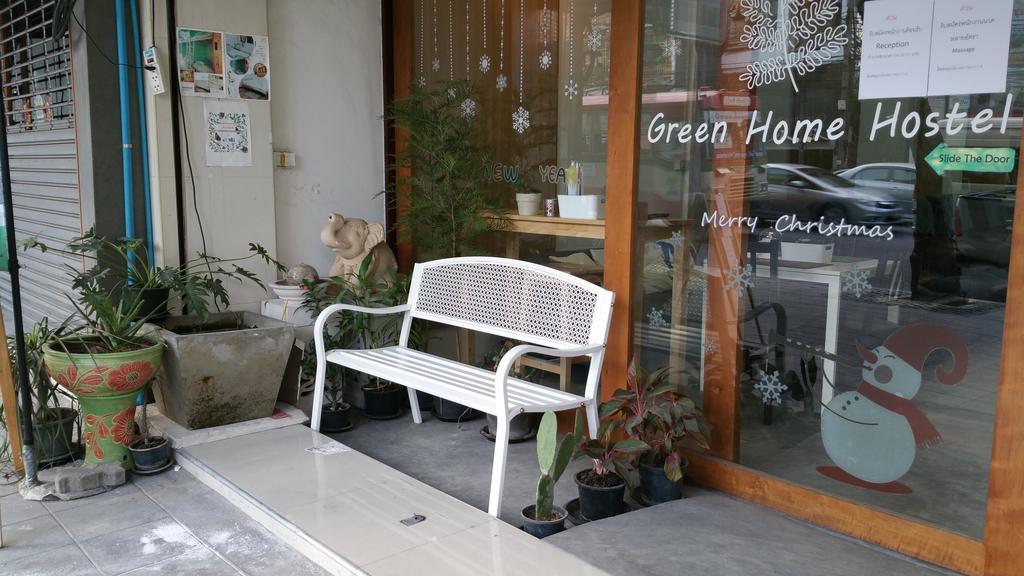 Green Home Hostel And Massage Bangkok Extérieur photo