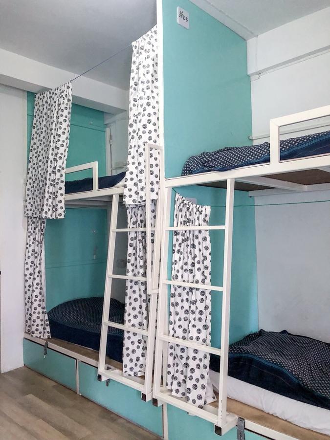 Green Home Hostel And Massage Bangkok Extérieur photo